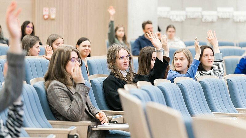 Piesakies stipendijām, ja esi 1. kursa students!
