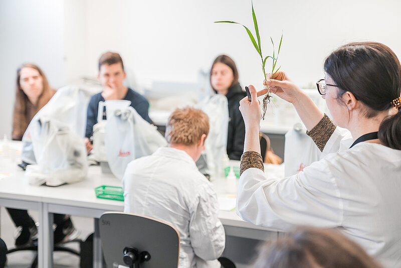 Piesakies izbaudīt studenta dzīvi “Studenta kurpēs”!