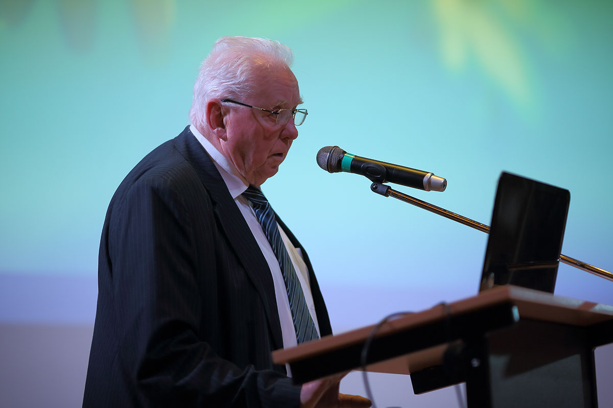 Professor Vitauts Tamužs speaking at the XVIII International MCM Scientific Conference (2014). Photo from the archive of the Institute of Polymer Mechanics of the University of Latvia.